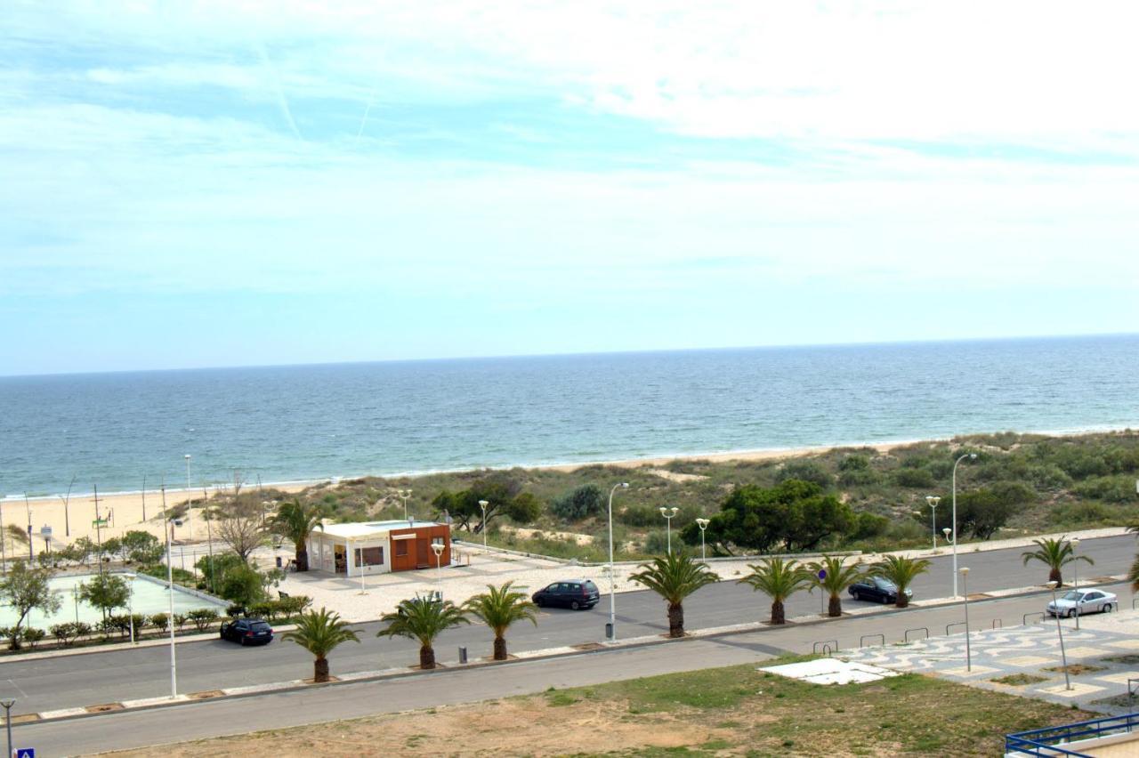 T1 Com Vista Mar Na Praia De Monte Gordo Eksteriør billede